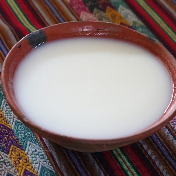 A cup of masato de yuca.