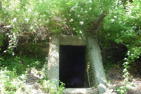 The cave from the front.