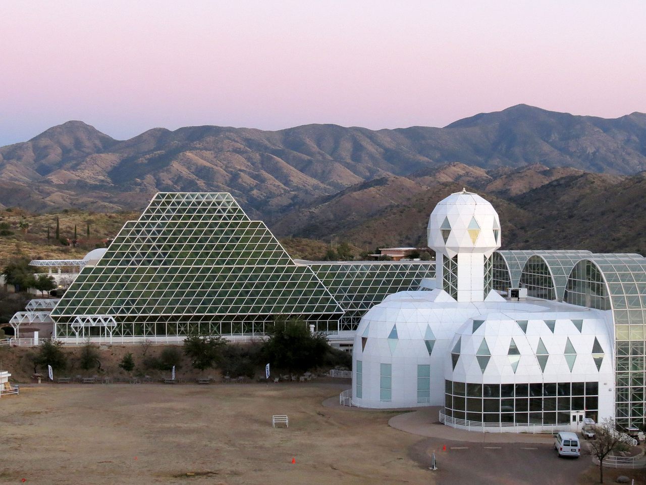 Biosphere 2 campus (2016)