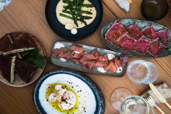 Wind-dried ham and burrata, among other dishes at Faladur.