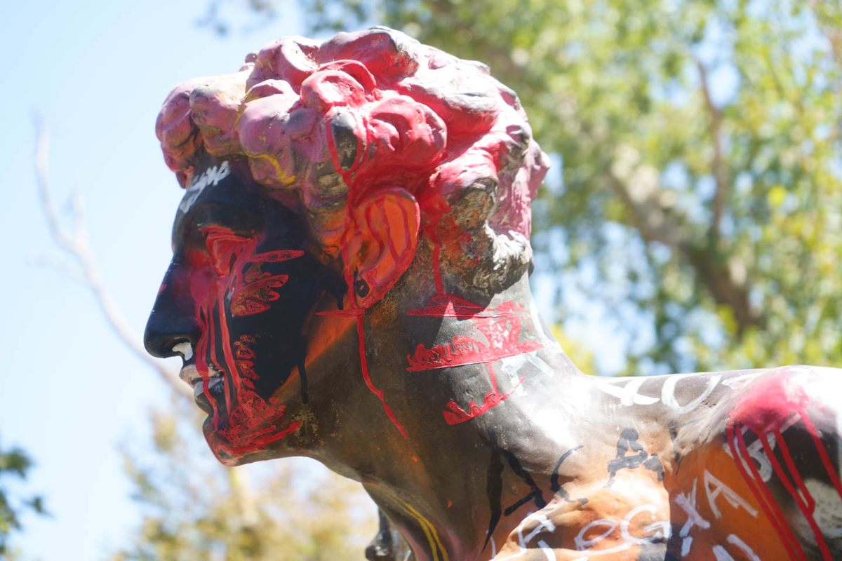 Detail of the <em>Fuente Alemana</em> (<em>German Fountain</em>) in Santiago, donated by Germany to Chile in 1910 for the 100th anniversary of independence.