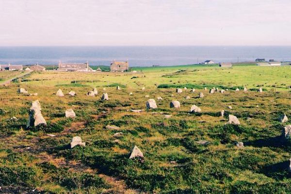Hill O’ Many Stanes