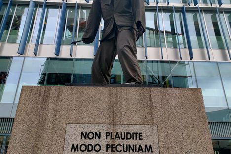 ‘Monument to the Unknown Artist’