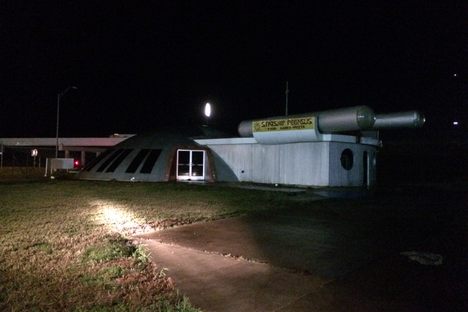 The closed Starship Pegasus