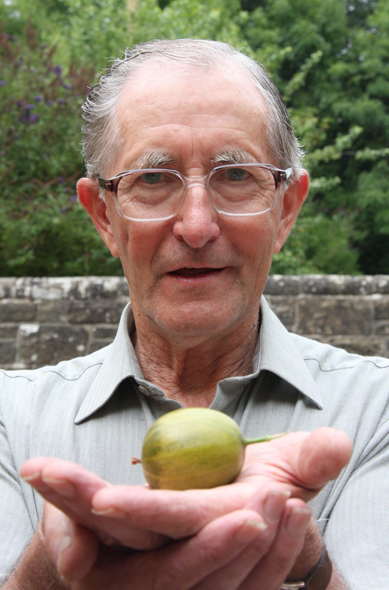 Bryan Nellist and his 2009 Champion Berry.