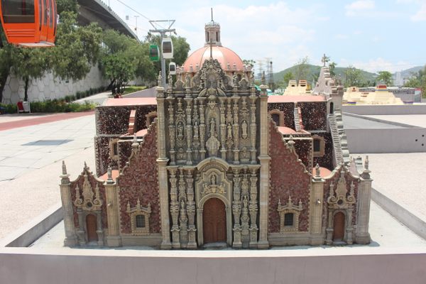 Mexico's Metropolitan Tabernacle.