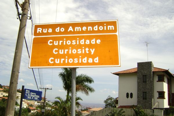 Rua do Amendoim.