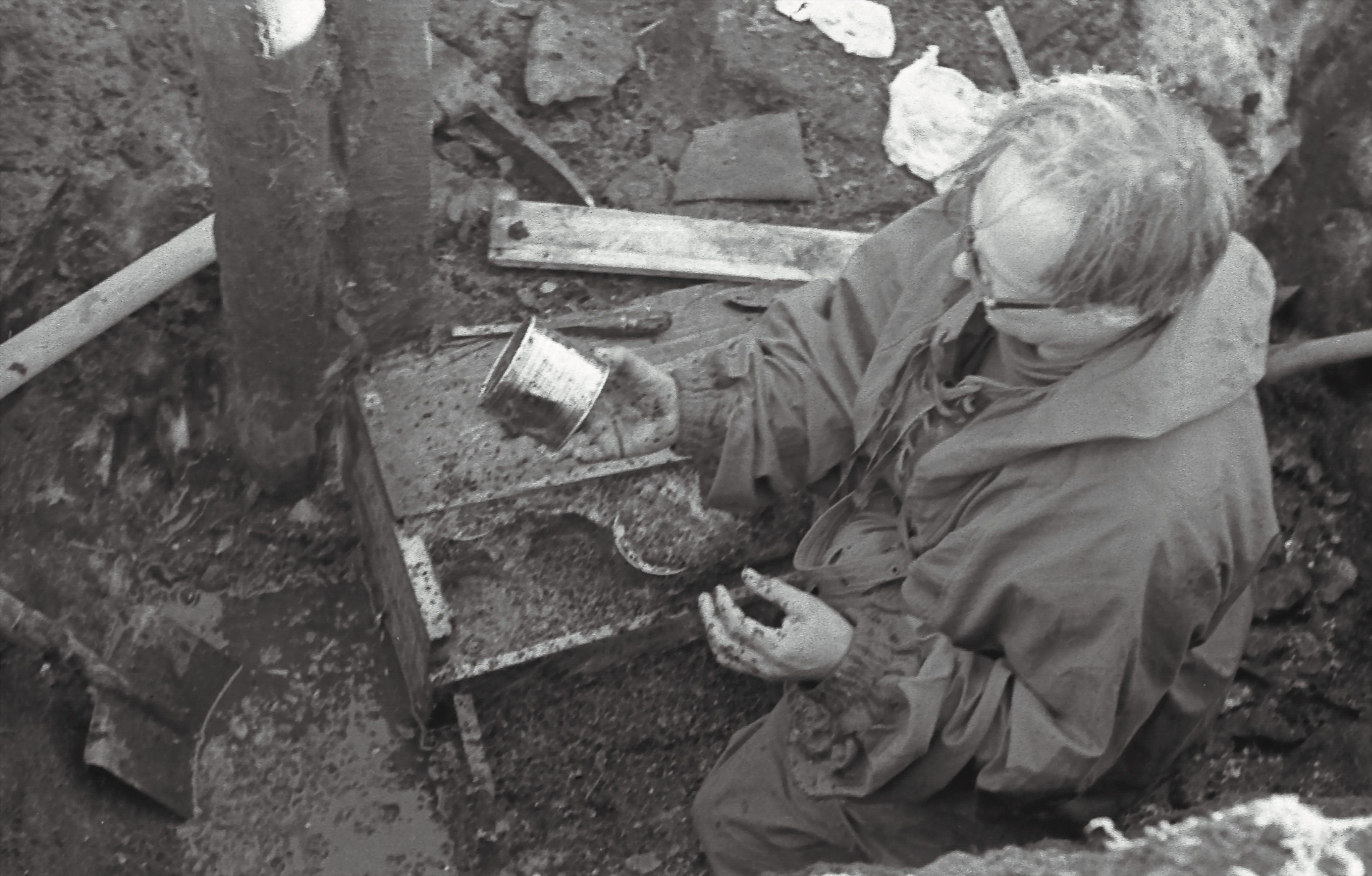 In 1980, another can of soup is extracted.