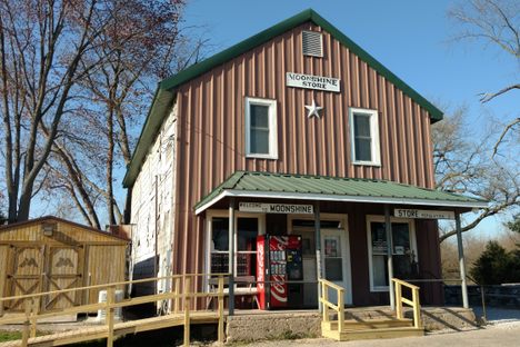 Moonshine Store