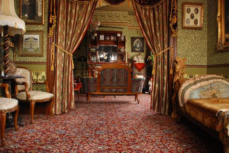 Abigail's Elegant Victorian Mansion