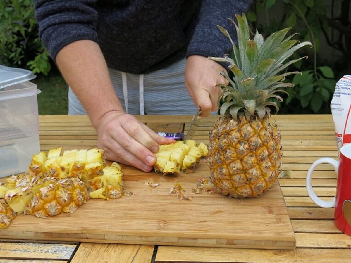Leaving pineapple skin on while brewing means keeping its natural yeast in the brew.