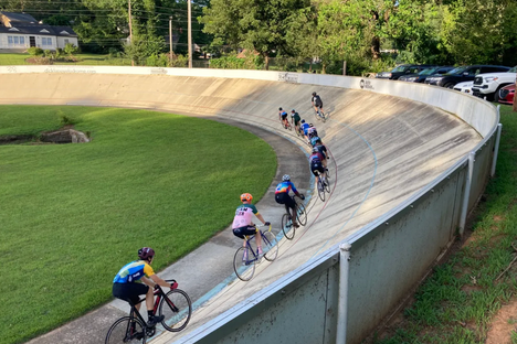  It is the only velodrome in the world with a green space containing a large oak tree and a creek running through the infield.