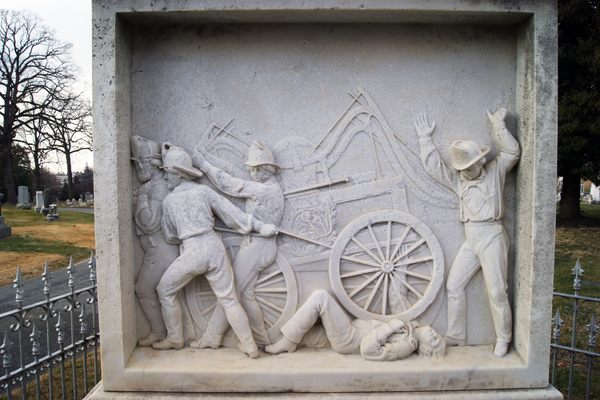 The front of the memorial.