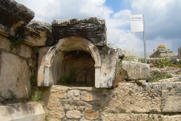 Ploutonion at Hierapolis.