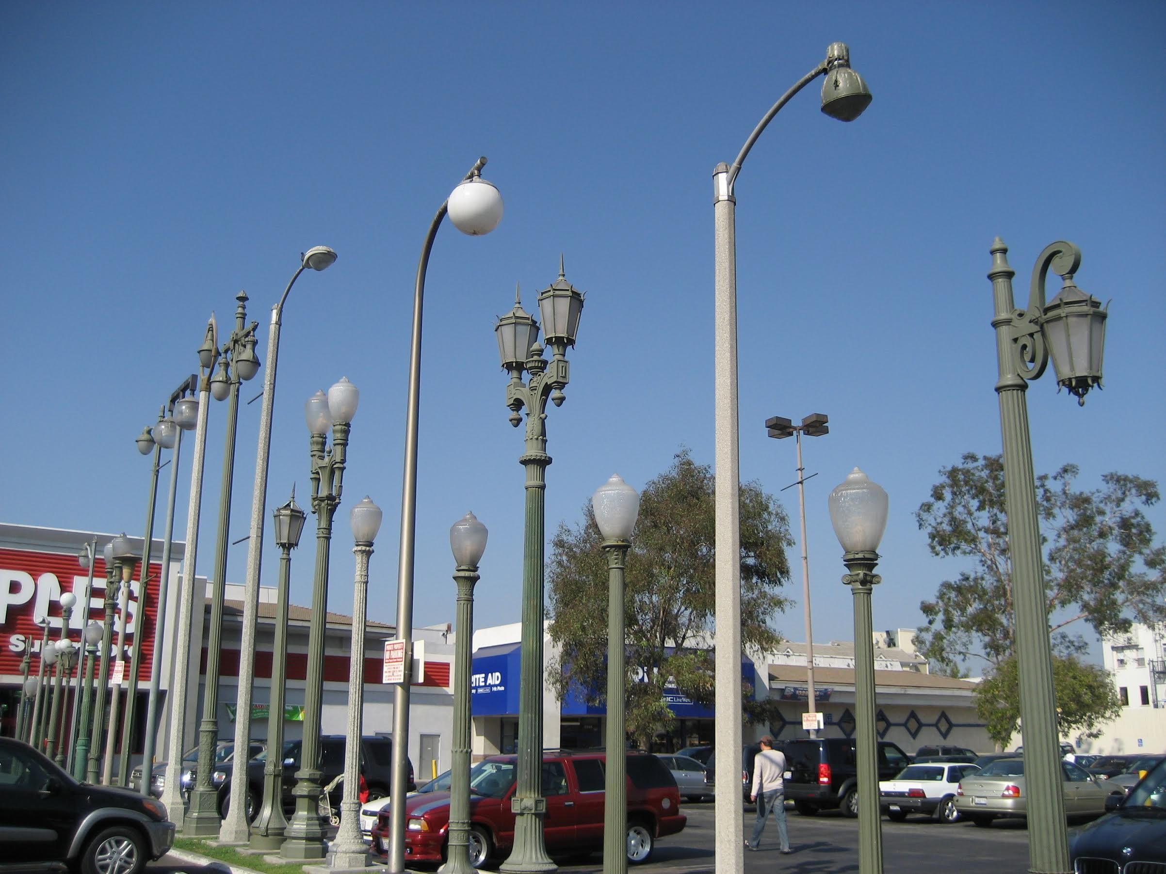 <em>Vermonica</em> in its original location, in a strip mall parking lot at the intersection of Vermont Avenue and Santa Monica Boulevard.