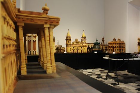 Models in Casa Reforma 