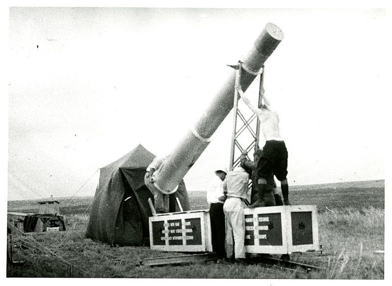 An eclipse camera in 1936.