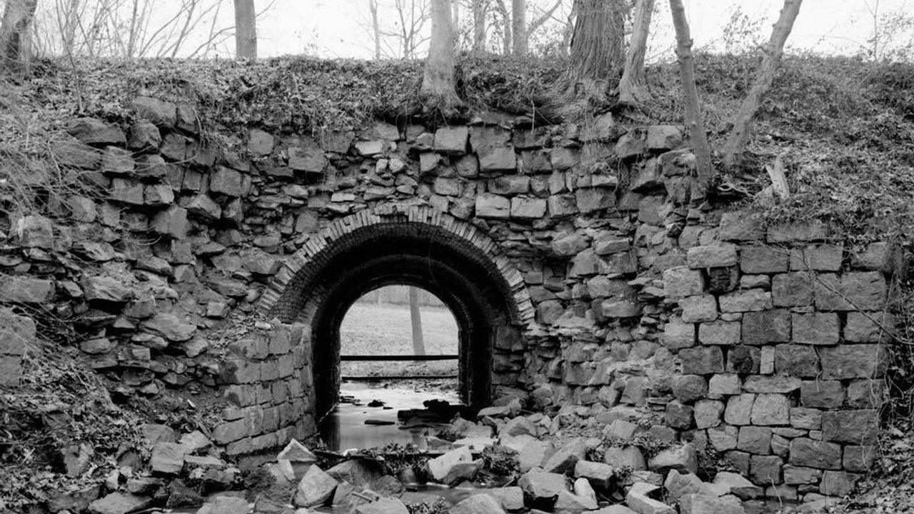 Railroad Right Of Way Maps Mapping The Ghostly Traces Of Abandoned Railroads - Atlas Obscura