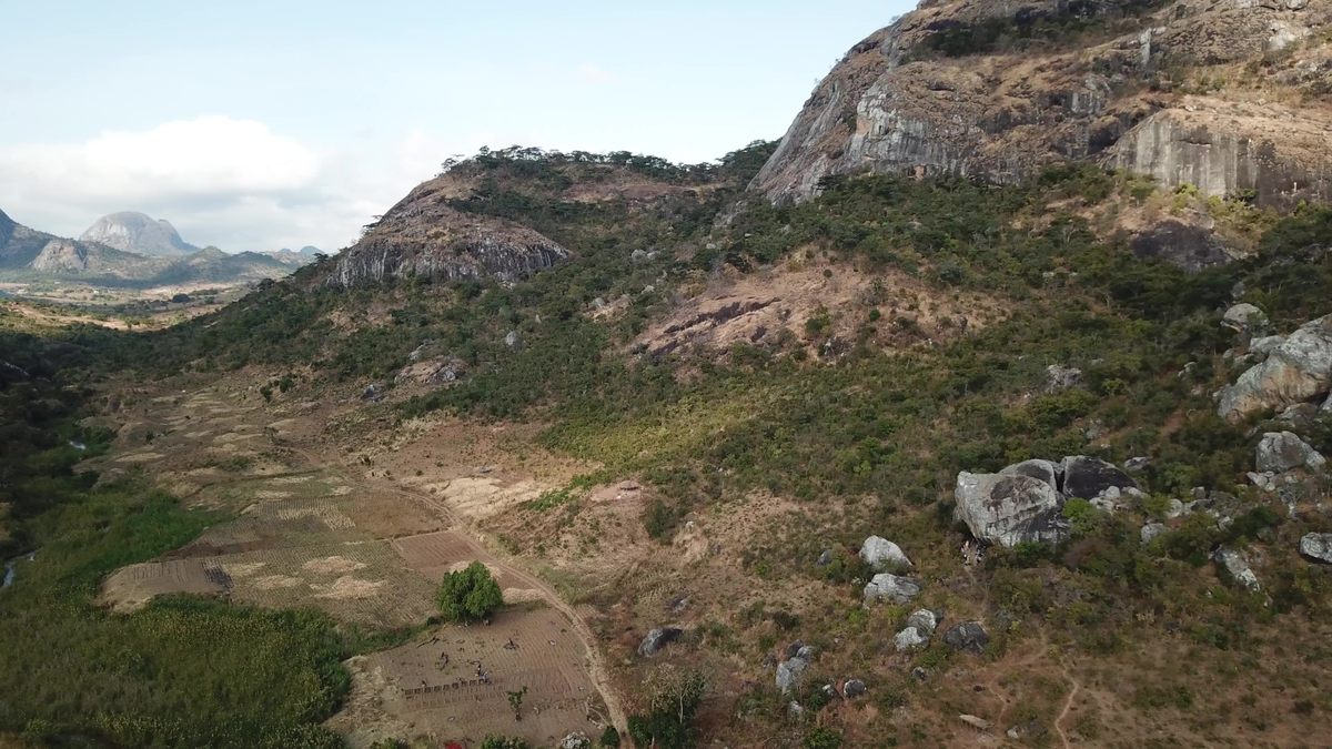 The Mazinga 1 excavation site in Northern Malawi is in a triangular rock shelter where people have taken refuge for thousands of years.
