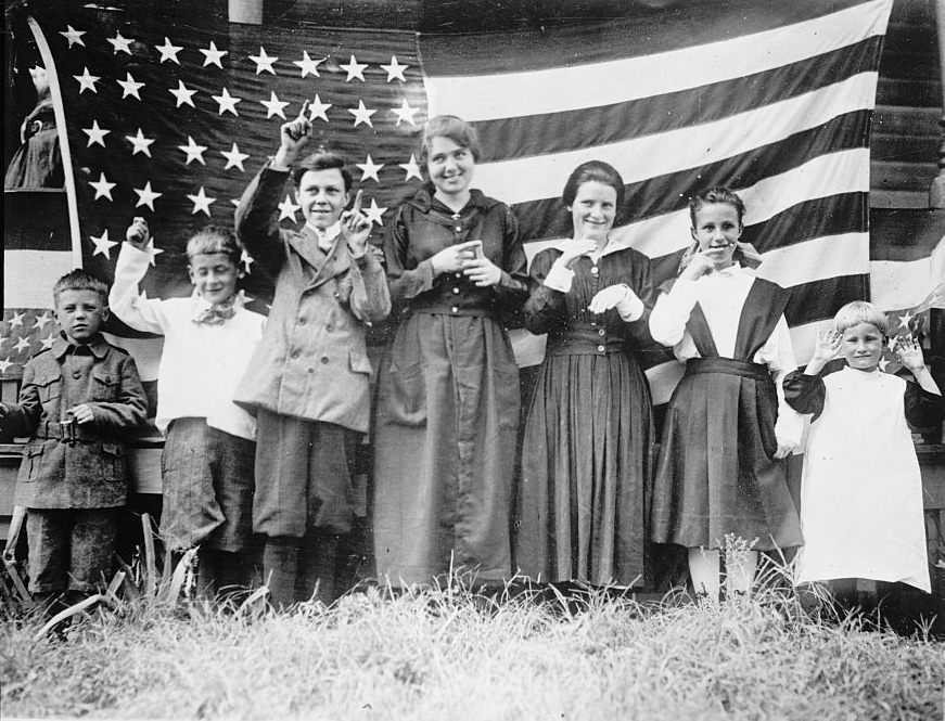 The Hidden History of Martha's Vineyard Sign Language - Atlas Obscura