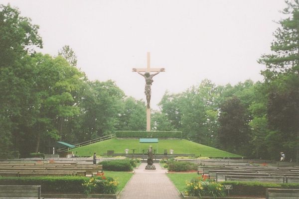 Cross in the Woods in Indian River, Michigan (United States).