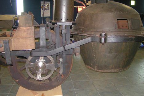 Replica Fardier de Cugnot at Tampa Bay Automobile Museum.