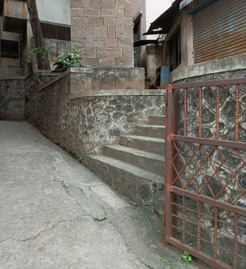 The Old Gate of Vaibhaveshwar Navagraha Temple