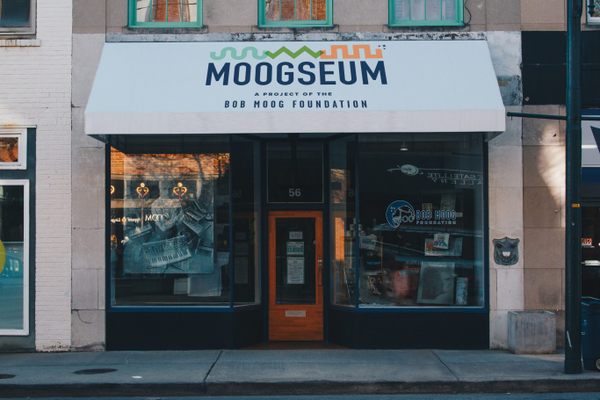 Moogseum.