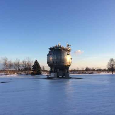 Fermilab's bubble chamber, a device used to detect and study subatomic particles, looks like it's straight out of science fiction.