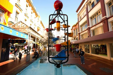 Bucket Fountain