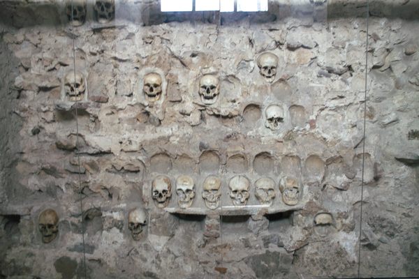 Skull Tower of Nis