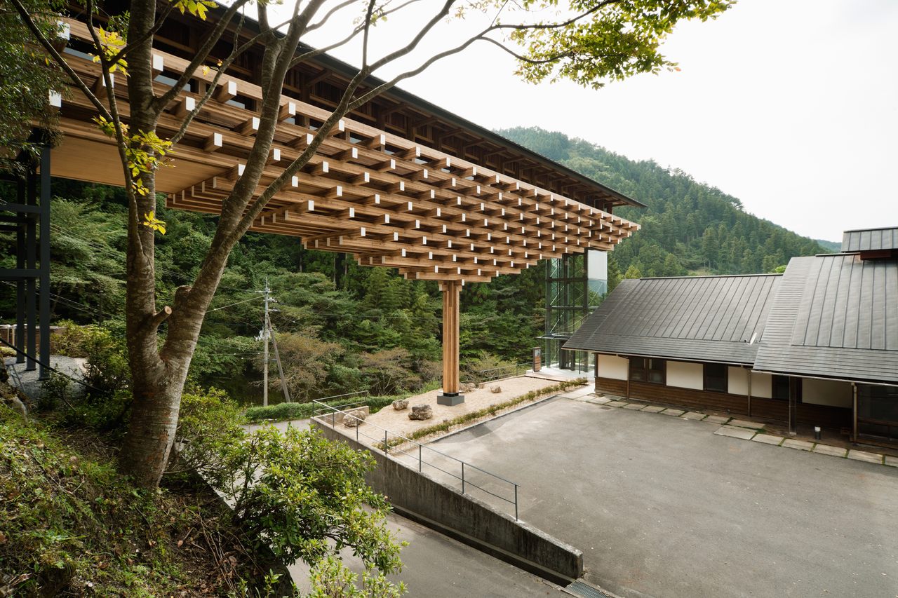 The Yusuhara Wooden Bridge Museum combines traditional temple architecture with striking modern form—in a remote rural setting. 
