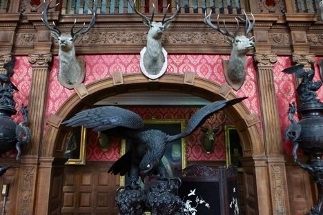 Artefacts inside.
