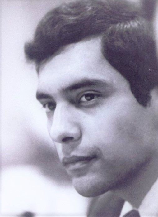 Héctor Calderón at UCLA in 1968. "My future was already on the way," he says.
