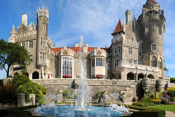 A listener in Toronto explored Casa Loma, and a nearby park that made the city disappear.