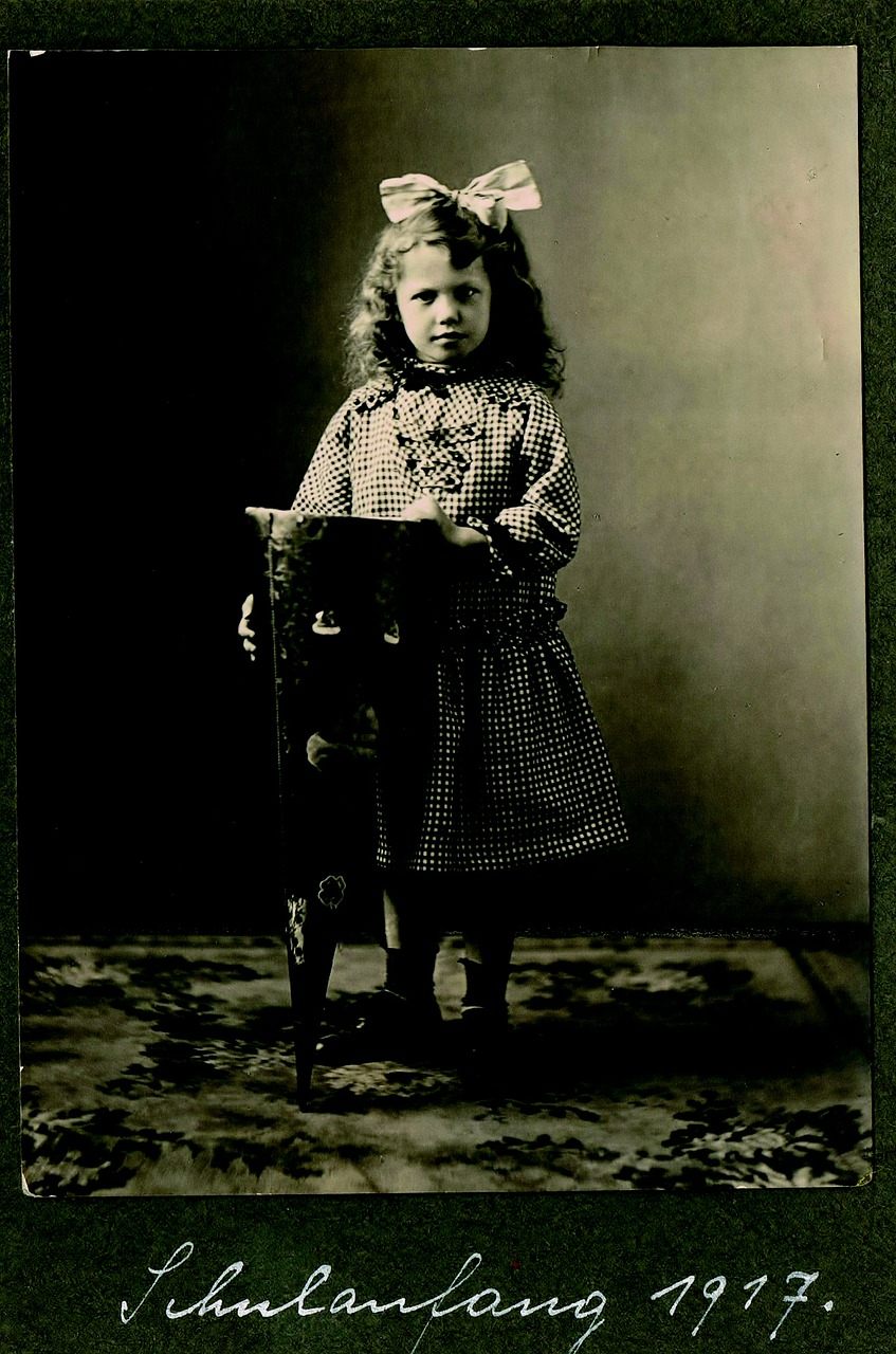 Girl with Schultute, 1917