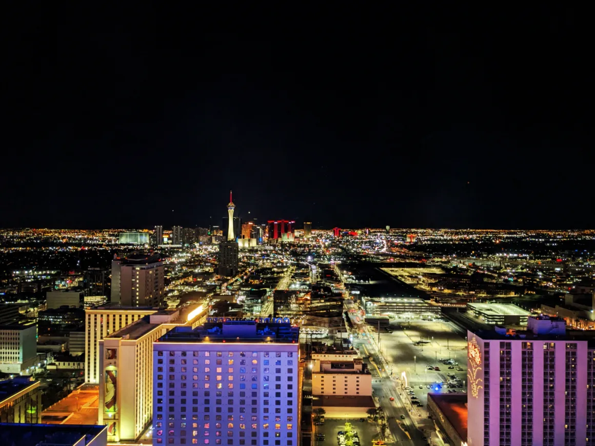 Vegas - Crazy, cool