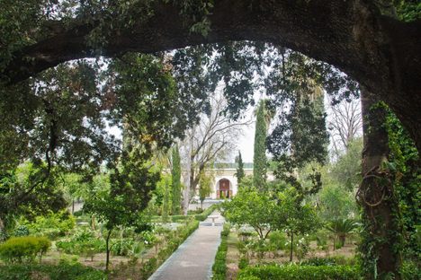 Dar Batha museum and gardens.