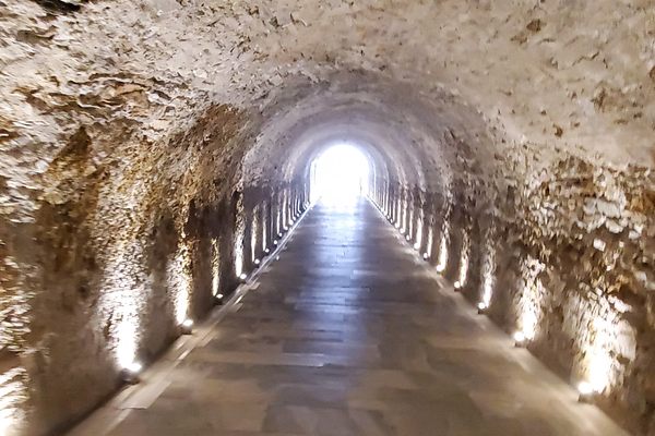 Passageway 