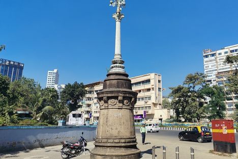 Kennedy Sea-Face Lamp-Post