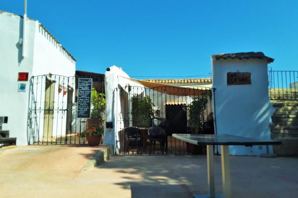 Entrance to the Las Cuevas restaurant