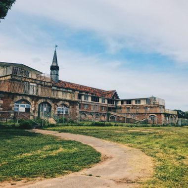Today, the defunct facility evokes both grandeur and squalor.