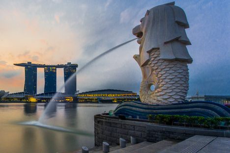 A rear view of the Merlion statue and Marina Bay Sands.