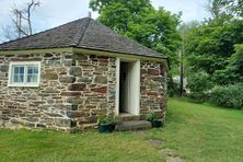 The Octagonal Schoolhouse was built with local fieldstones and its current roof of hand-hewn cedar shingles is historically accurate.
