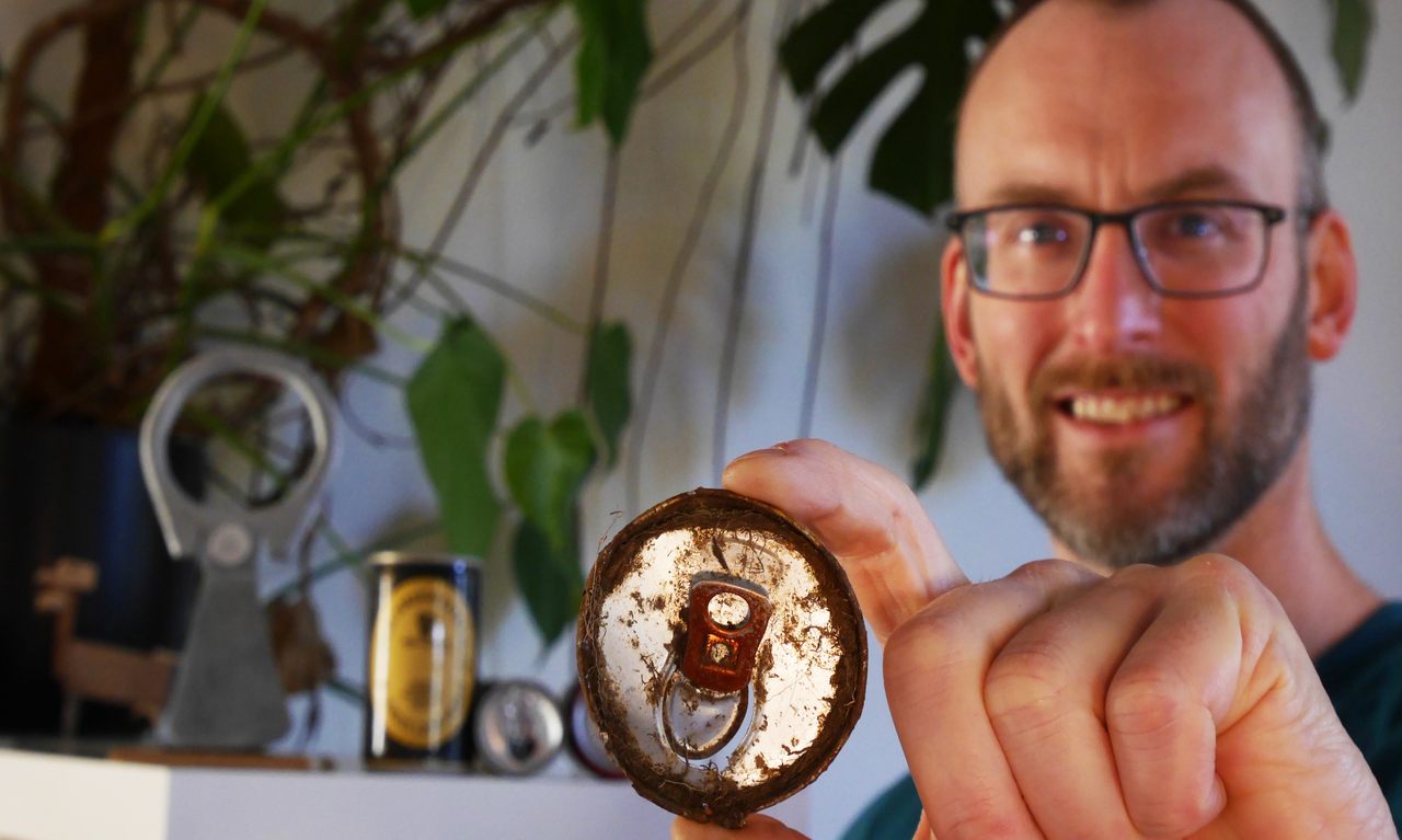Jobbe Wijnen, a contemporary archaeologist in the Netherlands, is a pull-tab connoisseur. 