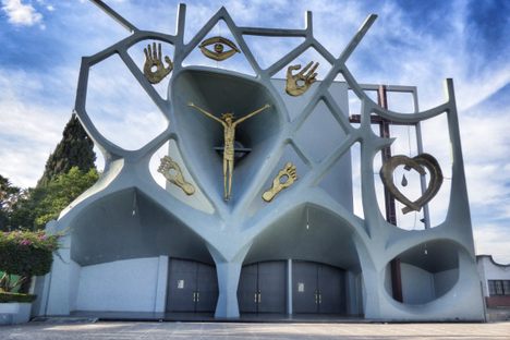 Templo del Señor de los Rayos.