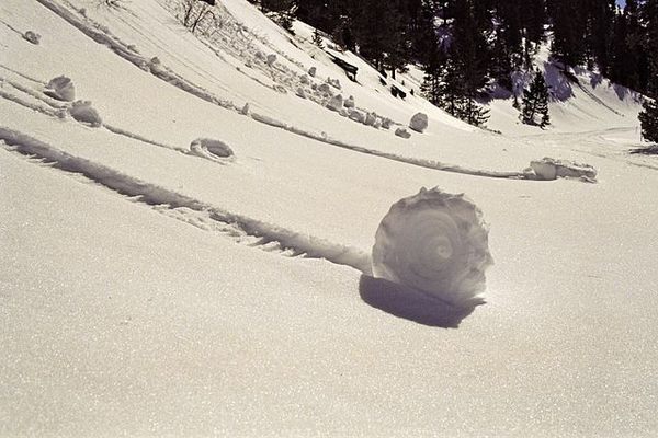 What Are Snow Rollers? - Atlas Obscura