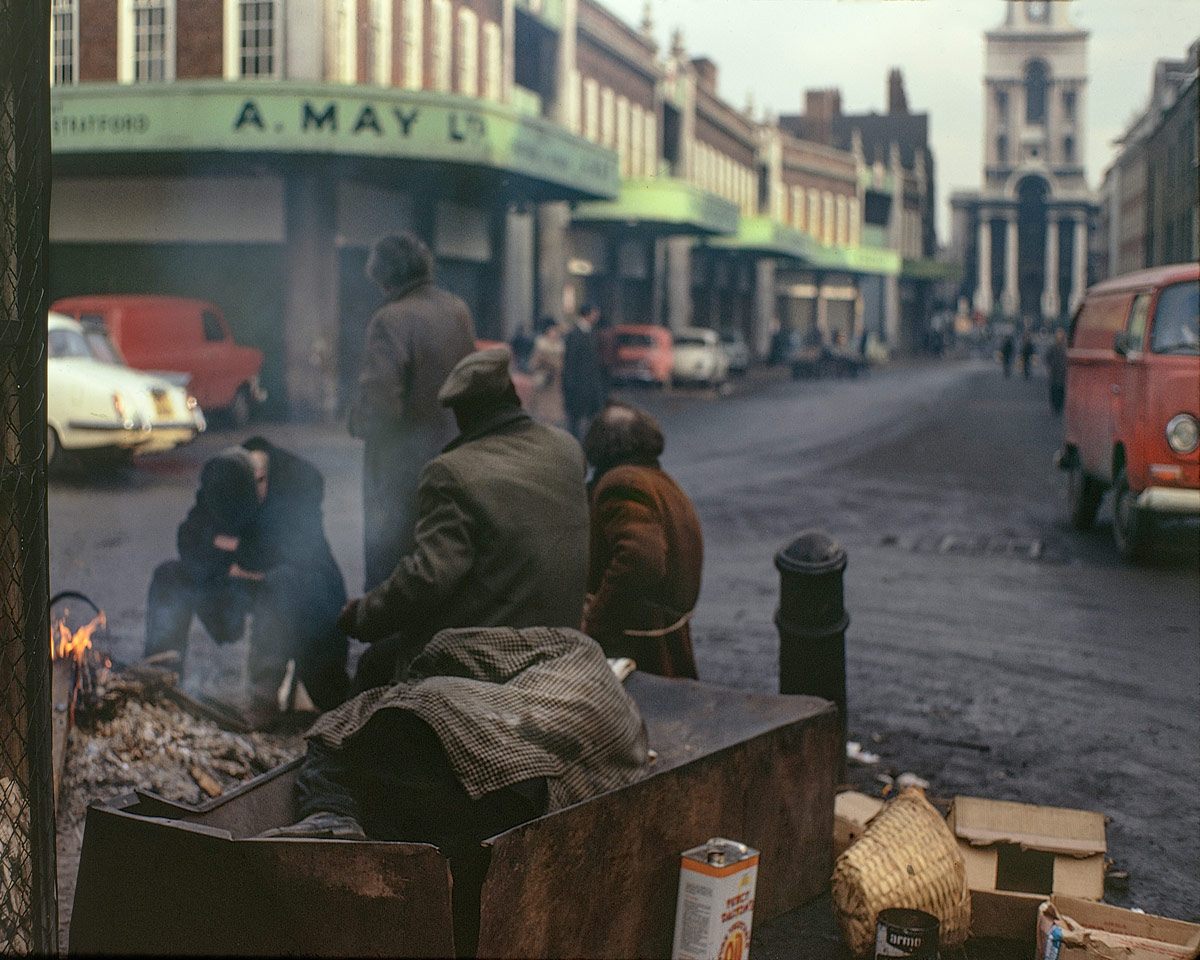 Unseen 1960s Photos of London's East End - Atlas Obscura