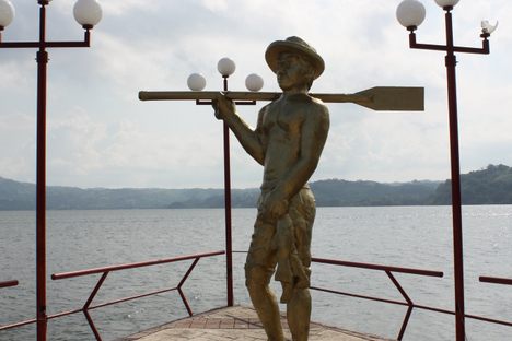 Estatua del Pescador (The Fisherman's Statue)