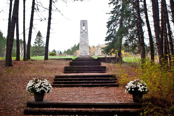 Dyer Memorial